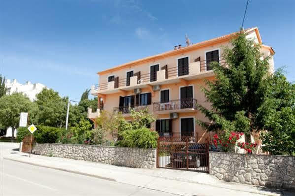 Pansion Maria Bed and Breakfast Zadar Eksteriør billede