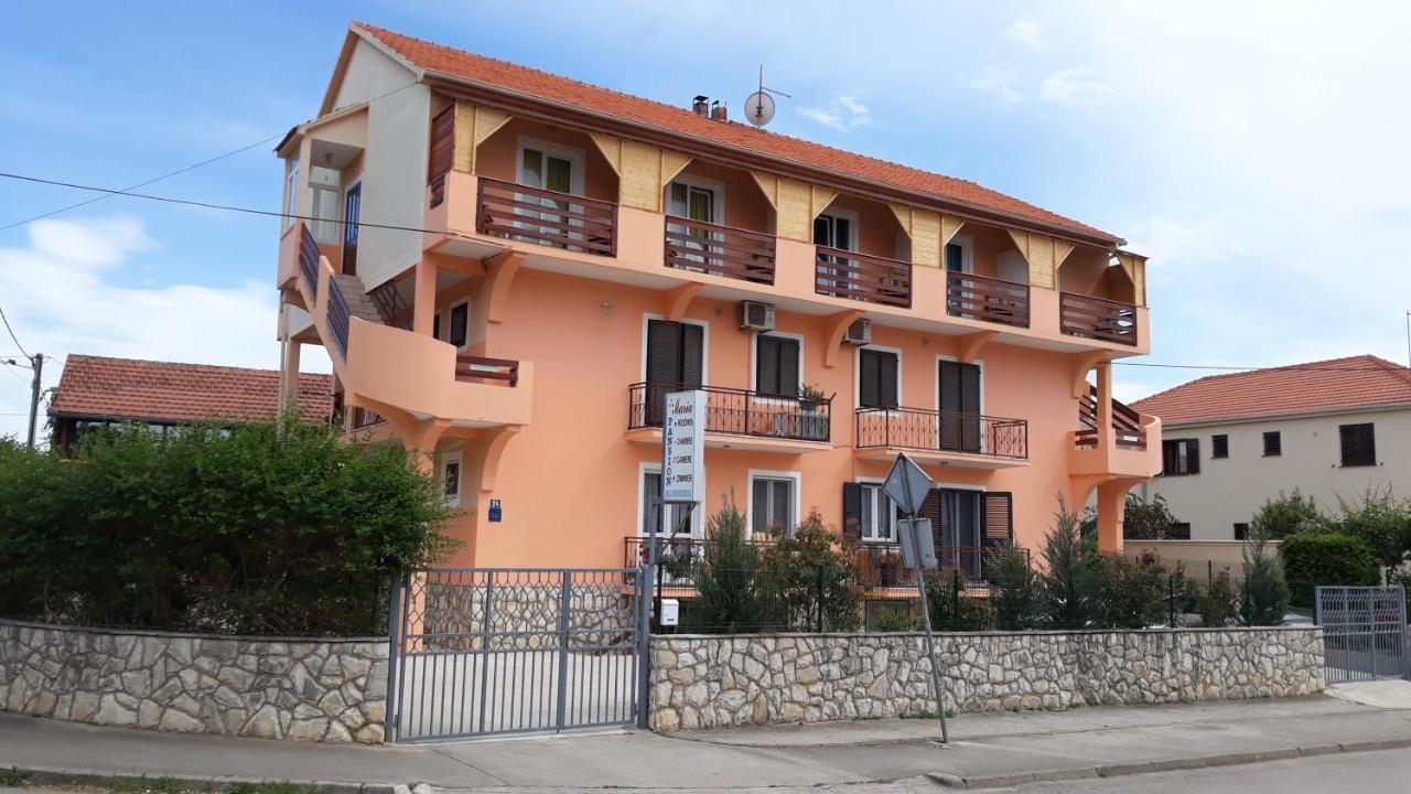 Pansion Maria Bed and Breakfast Zadar Eksteriør billede